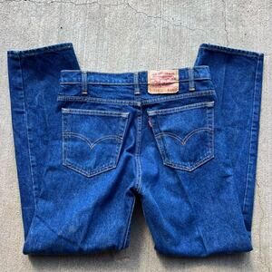 Vintage Levi’s 505 Made in Canada 32x30 Regular Fit Straight Leg Jeans